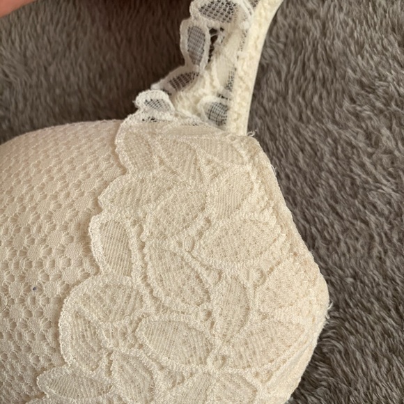 Delicate White Lace Aerie Bralette/ Bra, S - Picture 3 of 4